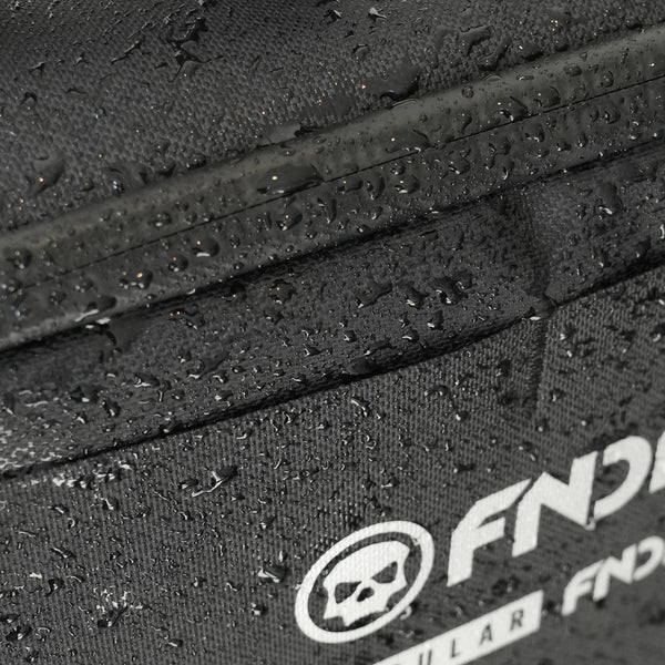 FNDN® TECH SLING BAG - BLACK