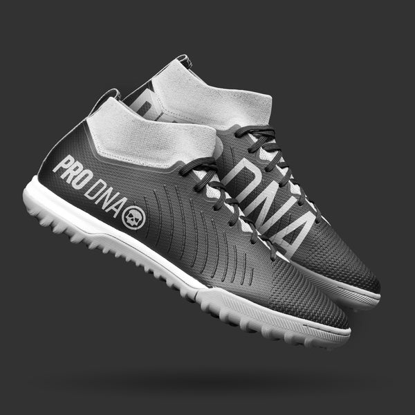 PRO DNA TRAINING DIVISION TURF CLEATS