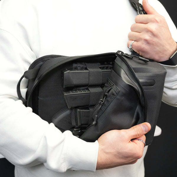 FNDN® TECH SLING BAG - BLACK